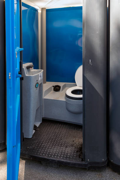 Best Portable restroom trailer rental  in Vista, CA